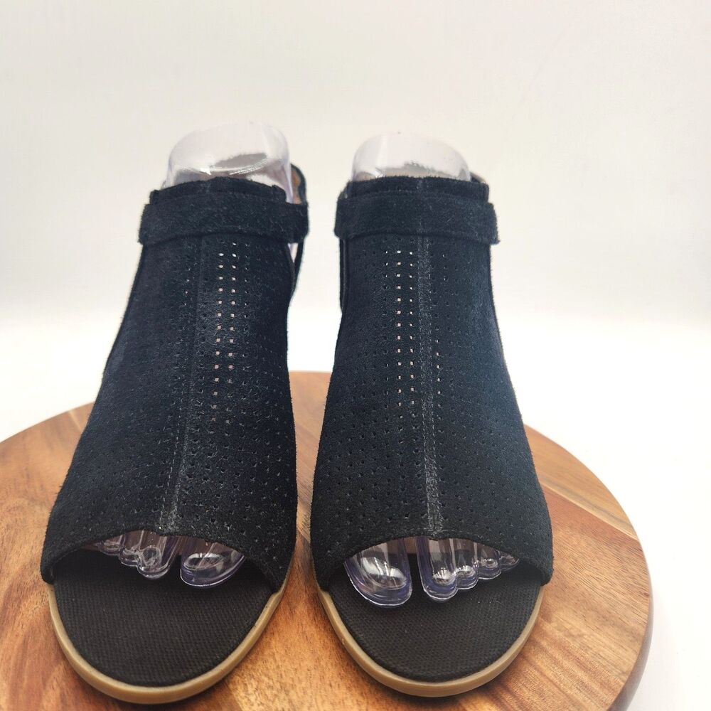 Franco Sarto Sandals Women 8.5M Black Perforated Suede Block Heels Open Toe